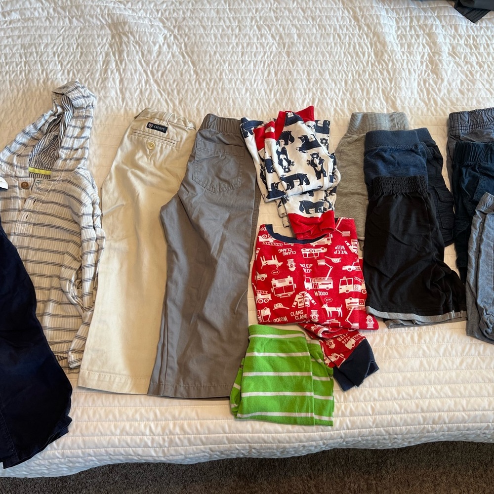 3t Boys bundle of clothes